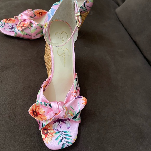 Jessica Simpson wedge - Picture 3 of 6